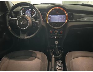 
										MINI MINI COOPER 1.5 136CV full									