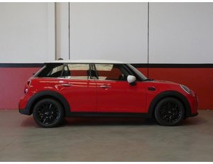 
										MINI MINI COOPER 1.5 136CV full									