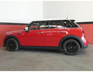 
										MINI MINI COOPER 1.5 136CV AUTOM. full									