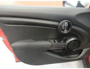 
										MINI MINI COOPER 1.5 136CV AUTOM. full									