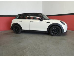 
										MINI MINI COOPER 1.5 136CV AUTOM. full									