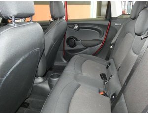 
										MINI MINI COOPER 1.5 136CV AUTOM. full									