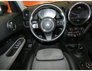 
										MINI COUNTRYMAN 2.0 150CV COOPER D AUTOM. full									