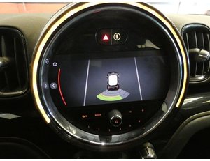 
										MINI COUNTRYMAN 2.0 150CV COOPER D AUTOM. full									