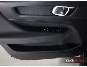 
										VOLVO XC40 1.5 129CV T2 MOMENTUM CORE AUTO full									