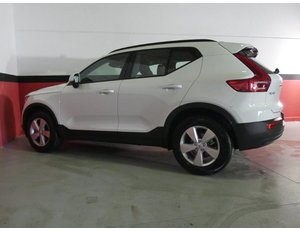 
										VOLVO XC40 1.5 129CV T2 MOMENTUM CORE AUTO full									