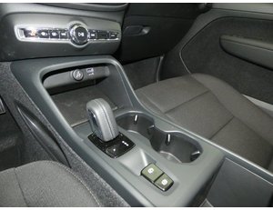 
										VOLVO XC40 1.5 129CV T2 MOMENTUM CORE AUTO full									