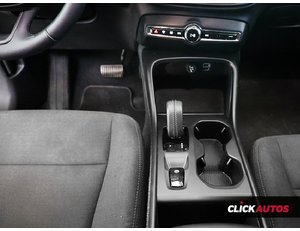 
										VOLVO XC40 1.5 129CV T2 MOMENTUM CORE full									