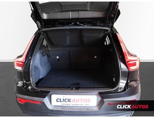 
										VOLVO XC40 1.5 129CV T2 MOMENTUM CORE full									