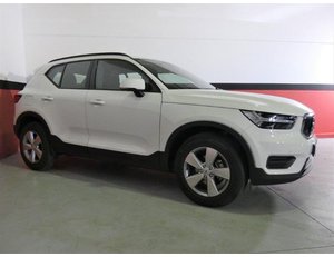 
										VOLVO XC40 1.5 163CV T3 MOMENTUM CORE full									