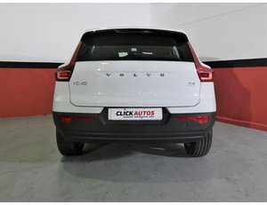
										VOLVO XC40 1.5 163CV T3 MOMENTUM CORE full									