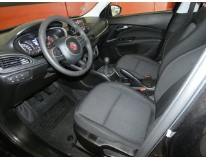 
										FIAT TIPO 1.3 MJET 95CV SW MIRROR 5P full									