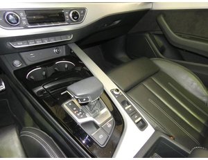 
										AUDI A5 CABRIO 2.0 TDI 163CV 35 STRONIC MHEV full									
