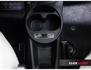 
										FIAT 500C 1.0 HYBRID 70CV DOLCEVITA full									