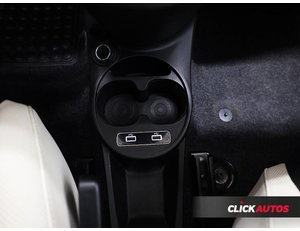 
										FIAT 500C 1.0 HYBRID 70CV DOLCEVITA full									