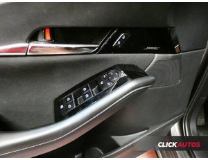 
										MAZDA CX-30 2.0 E-SKYACTIV 122CV MHEV ZENITH full									