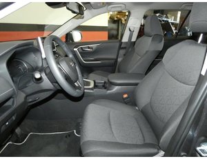 
										TOYOTA RAV4 2.5 E-CVT 218CV 220H ADVANCE full									