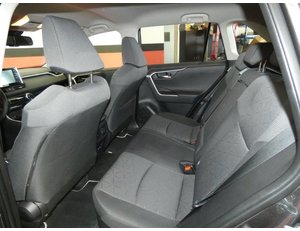 
										TOYOTA RAV4 2.5 E-CVT 218CV 220H ADVANCE full									