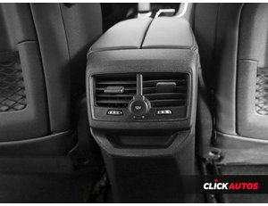 
										PEUGEOT 3008 PHEV 225CV ALLURE PACK EAT8 full									