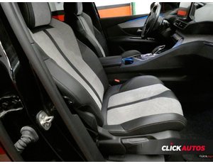 
										PEUGEOT 3008 PHEV 300CV GT EAT8 full									