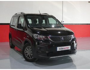 
										PEUGEOT RIFTER 1.2 PURETECH 110CV ALLURE full									