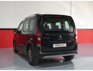 
										PEUGEOT RIFTER 1.2 PURETECH 110CV ALLURE full									