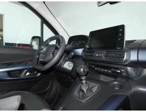 
										PEUGEOT RIFTER 1.2 PURETECH 110CV ALLURE full									