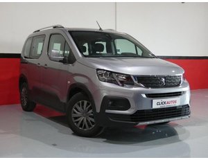 
										PEUGEOT RIFTER 1.2 PURETECH 110CV ALLURE full									