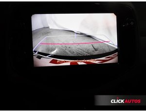 
										TOYOTA AYGO 1.0 70CV X-PLAY full									