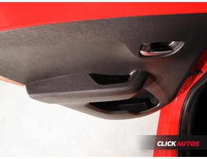 
										TOYOTA AYGO 1.0 70CV X-PLAY full									