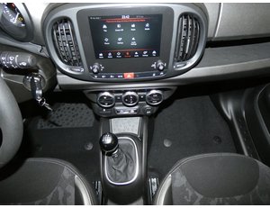 
										FIAT 500L 1.4 95CV FINAL CROSS full									