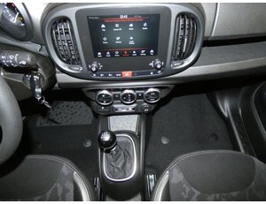 
										FIAT 500L 1.4 95CV FINAL CROSS full									