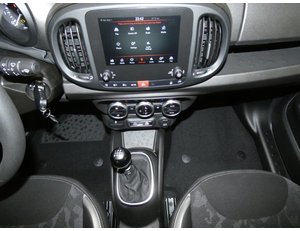 
										FIAT 500L 1.4 95CV FINAL CROSS full									