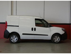 
										FIAT DOBLO CARGO 1.3 MJET 95CV SX full									