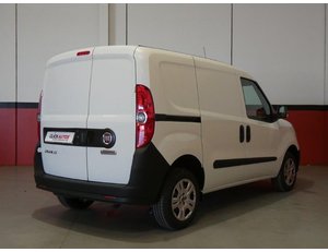 
										FIAT DOBLO CARGO 1.3 MJET 95CV SX full									