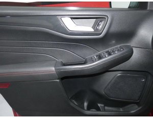 
										FORD KUGA 1.5 ECOBOOST 150CV STLINE full									