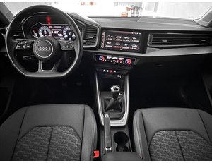 
										AUDI A1 SPORTBACK 1.0 TFSI 110CV 30 ADRENALIN full									