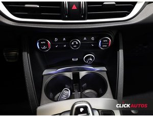 
										ALFA ROMEO STELVIO 2.2 DIESEL 210CV VELOCE AWD AUTOM. full									