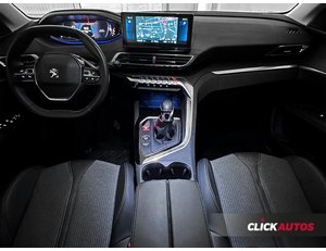 
										PEUGEOT 3008 1.5 BLUEHDI 130CV ALLURE full									