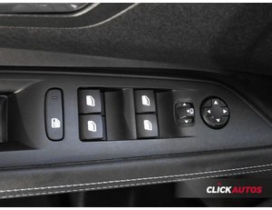 
										PEUGEOT 3008 1.2 PURETECH 130CV ALLURE full									