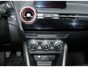 
										MAZDA MAZDA2 2 1.5 E-SKYACTIV 90CV MHEV MT HOMURA full									