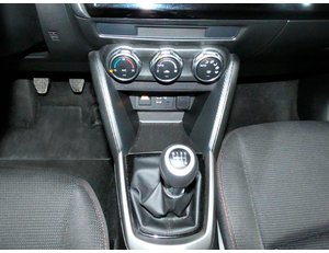 
										MAZDA MAZDA2 2 1.5 E-SKYACTIV 90CV MHEV MT HOMURA full									