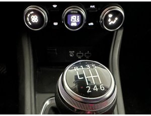 
										RENAULT CAPTUR 1.0 TCE 90CV TECHNO BITONO full									