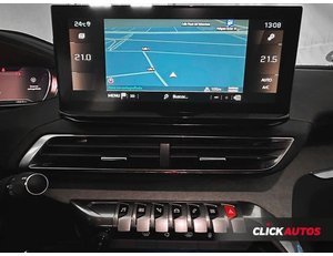 
										PEUGEOT 3008 1.2 PURETECH 130CV GT EAT8 full									
