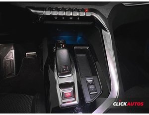 
										PEUGEOT 3008 1.2 PURETECH 130CV GT EAT8 full									