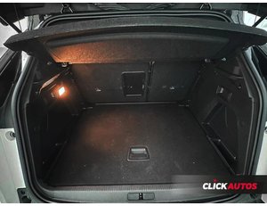 
										PEUGEOT 3008 1.2 PURETECH 130CV GT EAT8 full									
