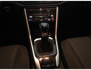 
										VOLKSWAGEN T-ROC 1.0 TSI 110CV LIFE full									