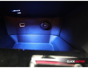 
										PEUGEOT 3008 1.5 BLUEHDI 130CV GT EAT8 full									