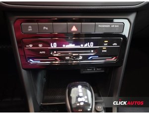 
										VOLKSWAGEN T-CROSS 1.0 TSI 110CV ADVANCE DSG full									