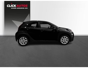 
										TOYOTA AYGO X CROSS 1.0 72CV PLAY full									